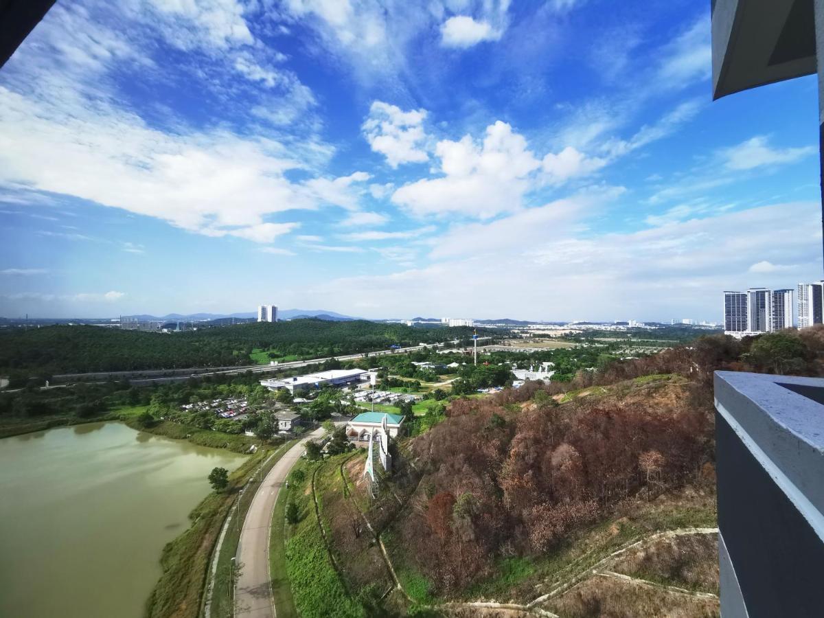 Meridin@Medini#3 Apartment Nusajaya  Exterior foto