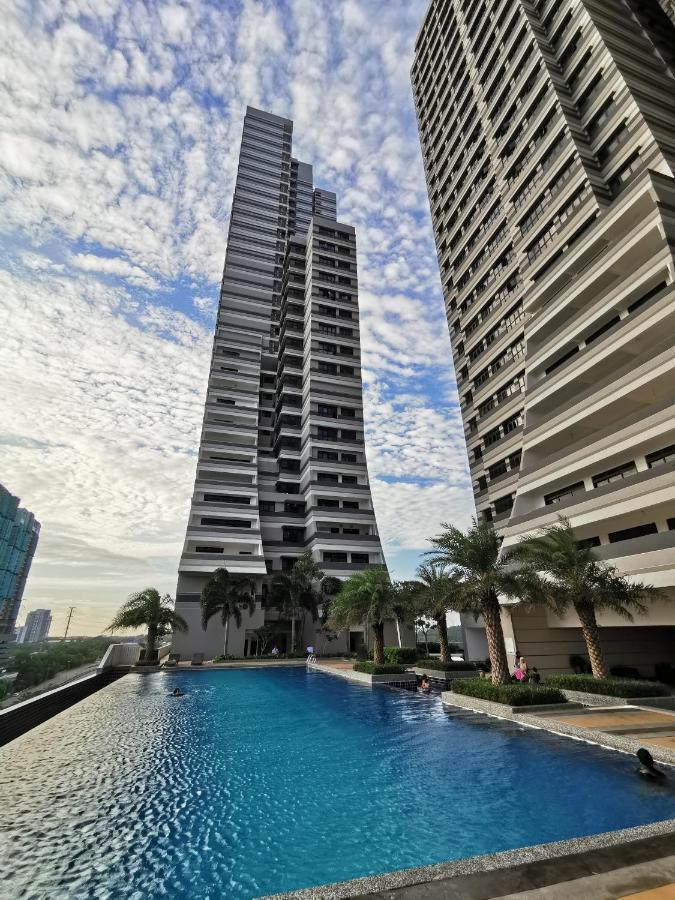 Meridin@Medini#3 Apartment Nusajaya  Exterior foto